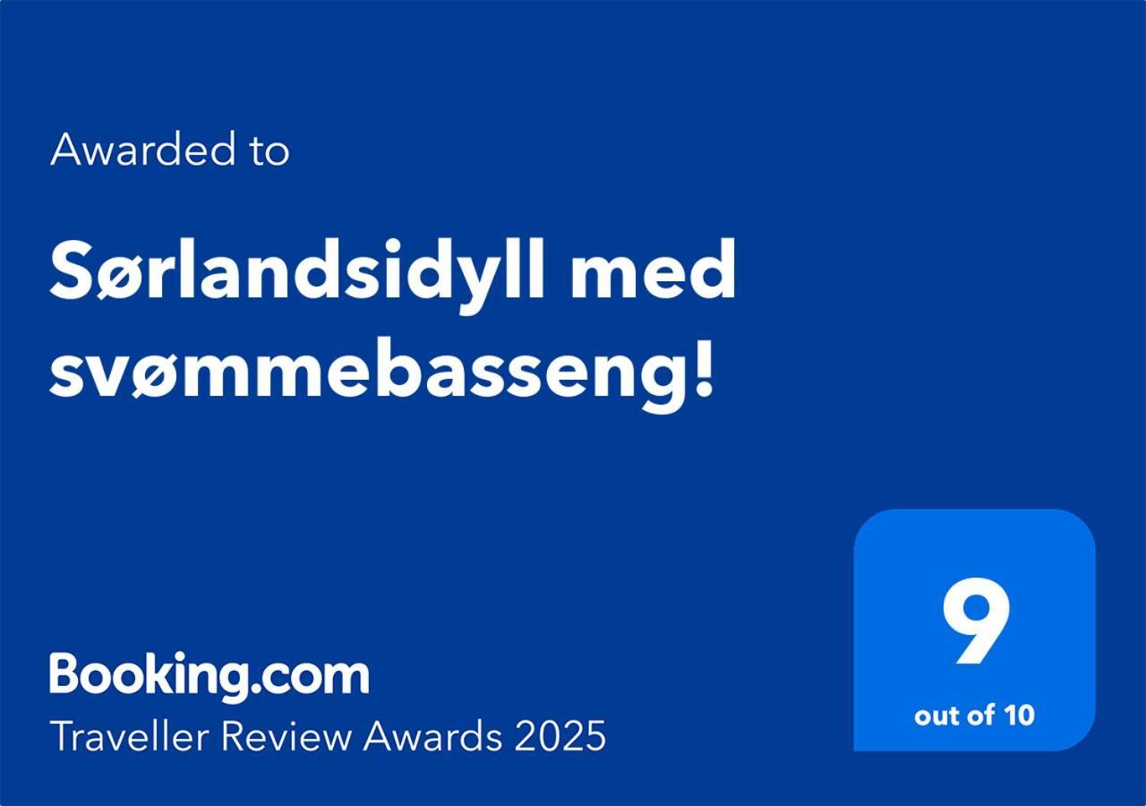 Sorlandsidyll Med Svommebasseng! Apartamento Kristiansand Exterior foto