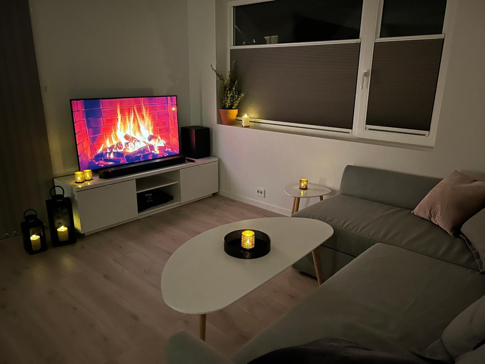 Sorlandsidyll Med Svommebasseng! Apartamento Kristiansand Exterior foto